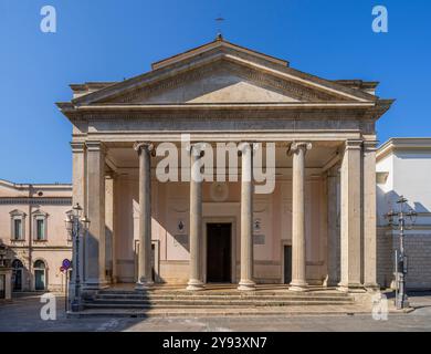 Cattedrale di Isernia, cattedrale di San Pietro Apostolo, Isernia, Molise, Italia, Europa Foto Stock