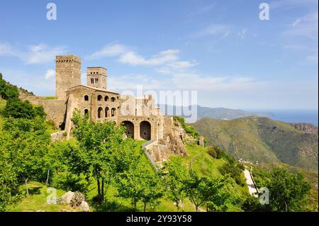 Monastero di Sant Pere de Rodes, Costa Brava, Catalogna, Spagna, Europa Foto Stock