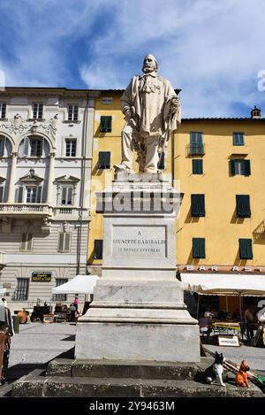 Lucca, Italia. 15 settembre 2024. Le vecchie strade e piazze di Lucca in Toscana, Italia. Foto di alta qualità Foto Stock