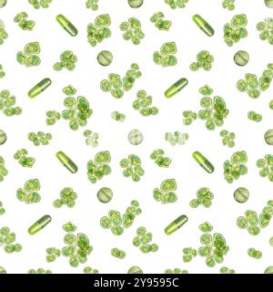Un'illustrazione ad acquerello con un dettagliato motivo senza cuciture di cellule di alghe clorella, pillole di alghe e capsule. Ideale per imballaggi ecologici dei prodotti, pubblicità integrativa Foto Stock