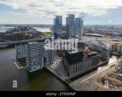 Nuovi sviluppi residenziali nel distretto di Kalasatama a Helsinki, Finlandia Foto Stock