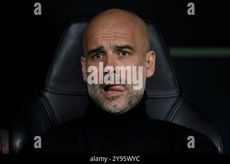 MADRID, SPAGNA - 4 maggio: Allenatore del Manchester City Pep Guardiola durante la partita di UEFA Champions League 21/22 tra il Real Madrid e il Manchester City a. Foto Stock