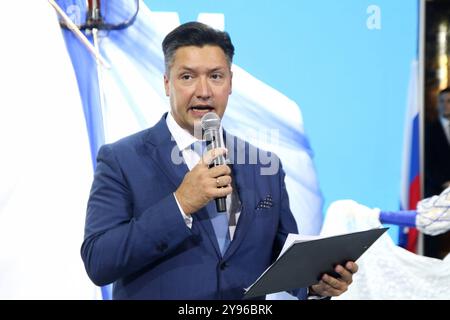 San Pietroburgo, Russia. 8 ottobre 2024. Yuri Baltachev parla durante il Forum Internazionale del gas di San Pietroburgo, che si sta svolgendo all'Expoforum. Credito: SOPA Images Limited/Alamy Live News Foto Stock