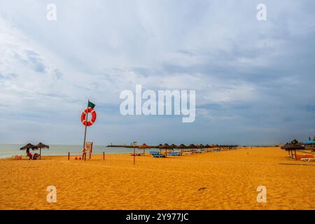 Spiaggia vicino a Vilamoura - regione di Algarve, PORTOGALLO Foto Stock