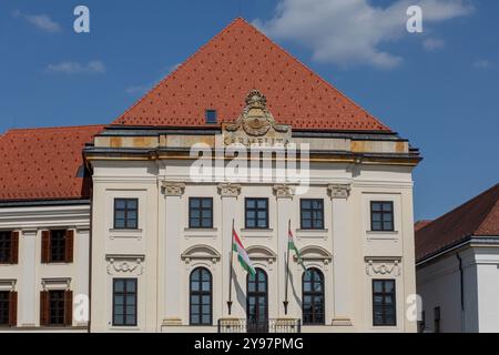 Budapest, Ungheria - 22 maggio ,2023: Veduta del monastero carmelitano a Budavari Palota Foto Stock