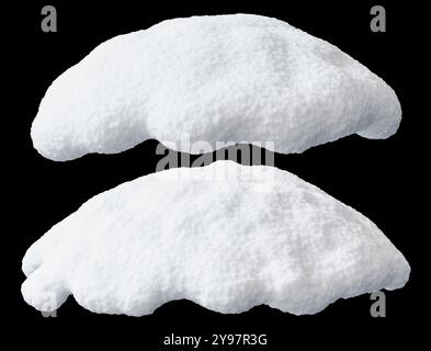 Cime di neve realistiche, tappi isolati su sfondo nero. Elimina gli elementi innevati. Ideale per design a tema invernale, grafica natalizia o stagionale Foto Stock