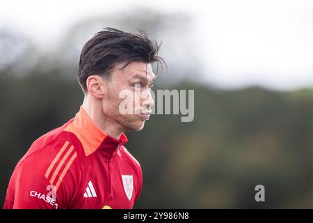 Hensol, Galles, Regno Unito. 9 ottobre 2024. Kieffer Moore durante l'allenamento della nazionale di calcio gallese in vista delle partite della UEFA Nations League contro Islanda e Montenegro. Crediti: Mark Hawkins/Alamy Live News Foto Stock