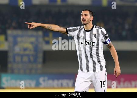 Verona, Italia. 10 novembre 2022. Foto Paola Garbuio/LaPresse 10 novembre 2022 - Verona, Italia - sport, calcio -Hellas Verona vs Juventus - Campionato italiano di calcio serie A TIM 2022/2023 - Stadio Marcantonio Bentegodi. Nella foto:Leonardo Bonucci (Juventus F.C.); 10 novembre 2022 Verona, Italia - sport, calcio - Hellas Verona vs Juventus - Campionato Italiano di calcio di serie A 2022/2023 - Stadio Marcantonio Bentegodi. Nella foto: Leonardo Bonucci (Juventus F.C.); credito: LaPresse/Alamy Live News Foto Stock
