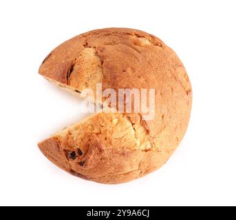 Taglia panettone su sfondo bianco Foto Stock