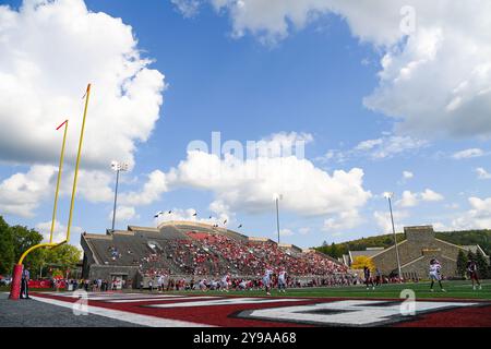 Hamilton, New York, Stati Uniti. 21 settembre 2024. Vista generale dell'Andy Kerr Stadium sabato 21 settembre 2024 durante la partita tra i Cornell Big Red e i Colgate Raiders a Hamilton, New York. Rich Barnes/CSM/Alamy Live News Foto Stock