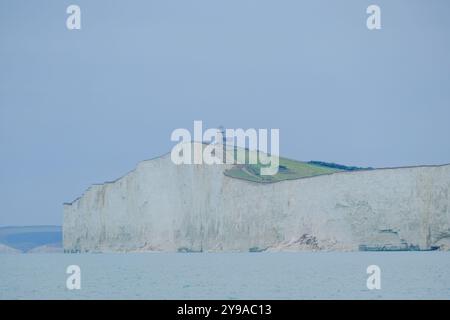 South Downs, Regno Unito - 7 settembre 2024 - le scogliere bianche di Beachy Head nel Sussex Foto Stock