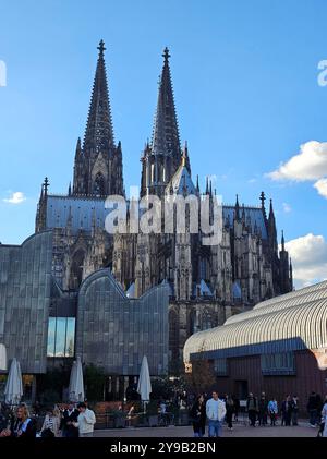 Koeln Themenfoto. Stadt, Deutschland, Nordrhein-Westfalen, Koeln, 05.10.2024 Der Dom in Koeln Themenfoto. Stadt, Deutschland, Nordrhein-Westfalen, Koeln, 05.10.2024 *** Colonia foto a tema città, Germania, Renania settentrionale-Vestfalia, Colonia, 05 10 2024 la cattedrale di Colonia foto a tema città, Germania, Renania settentrionale-Vestfalia, Colonia, 05 10 2024 Copyright: XAugstx/xEibner-Pressefotox EP jat Foto Stock