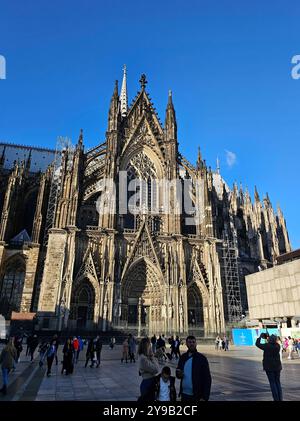 Koeln Themenfoto. Stadt, Deutschland, Nordrhein-Westfalen, Koeln, 05.10.2024 Der Koelner Dom Themenfoto. Stadt, Deutschland, Nordrhein-Westfalen, Koeln, 05.10.2024 *** Colonia Theme Photo City, Germania, Renania settentrionale-Vestfalia, Colonia, 05 10 2024 Colonia Cathedral Theme Photo City, Germania, Renania settentrionale-Vestfalia, Colonia, 05 10 2024 Copyright: XAugstx/xEibner-Pressefotox EP jat Foto Stock