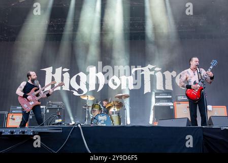 30 giugno 2024: Matt Pike dei Sleep, Jeff Matz e Coady Willis si esibiscono con gli High on Fire all'Hellfest Open Air festival a Clisson, in Francia Foto Stock