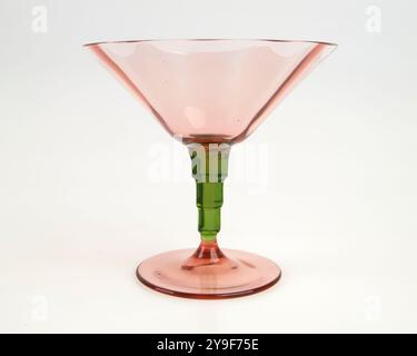 Coppa di champagne Art Deco degli anni '1920-'30, probabilmente di Moser. Foto Stock