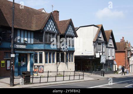 Vista di Head Street e North Hill a Colchester, Essex nel Regno Unito Foto Stock