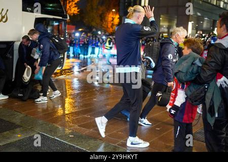 Oslo 20241010. Erling Braut Haaland prima della partita di calcio della Nations League tra Norvegia e Slovenia allo stadio Ullevaal. Foto: Terje Pedersen / NTB Foto Stock