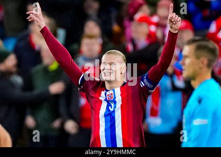 Oslo 20241010. Erling Braut Haaland festeggia durante la partita di calcio della Nations League tra Norvegia e Slovenia allo stadio Ullevaal. Foto: Terje Pedersen / NTB Foto Stock