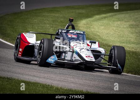 TAKUMA SATO (75) di Tokyo, in Giappone, pratica per la 108a corsa della 500 miglia di Indianapolis all'Indianapolis Motor Speedway di Speedway, IN Foto Stock