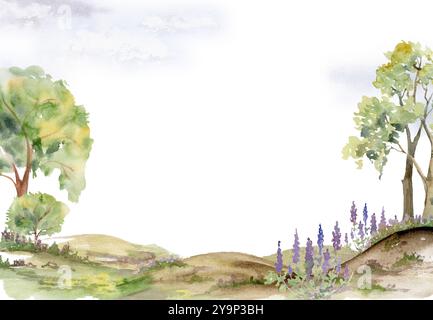 Paesaggio di prati boschivi ondulate colline brughiera, cespugli fiori, lussureggianti alberi verdi di fogliame, disegnati a mano in acquerello. Banner senza interruzioni per Foto Stock
