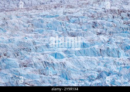 Dettaglio del capolinea del ghiacciaio Nunatak, nella Terra di Re Cristiano X. Situato nel Geologfjord, o fiordo di Geologia, in una regione remota e disabitata Foto Stock