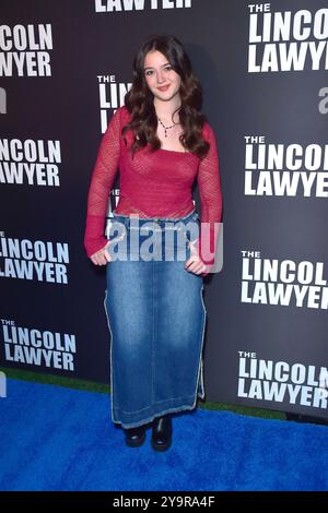 Krista Warner bei der Premiere der 3. Staffel der Netflix serie "The Lincoln Lawyer" nei den Los Angeles Center Studios. Los Angeles, 10.10.2024 Foto Stock