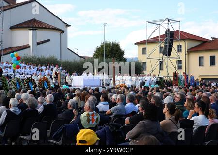 Tezze sul Brenta, Italia. 11 ottobre 2024. un momento del funerale di Sammy basso a tezze sul brenta - Vicenza - Veneto - Italia - Venerdi 11 ottobre 2024 ( foto Paola Garbuio crediti: LaPresse/Alamy Live News Foto Stock