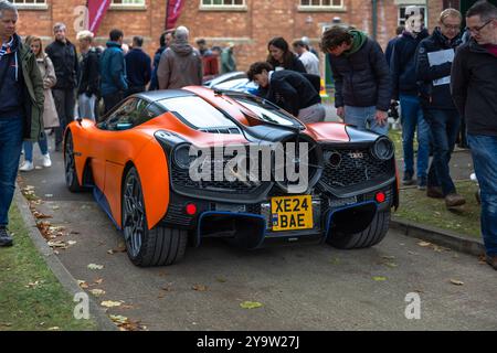 Gordon Murray Automotive T.50, in mostra al Bicester Heritage Scramble il 6 ottobre 2024. Foto Stock