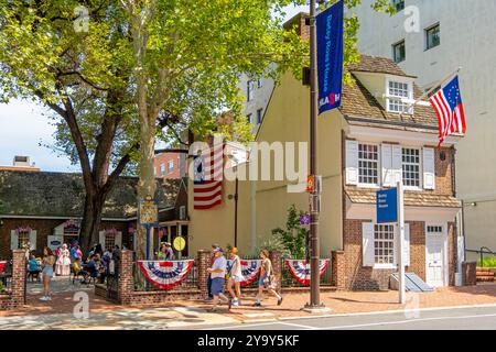 Stati Uniti, Pennsylvania, Filadelfia, centro storico, casa di Betsy Ross, sarta della prima bandiera degli Stati Uniti. Foto Stock