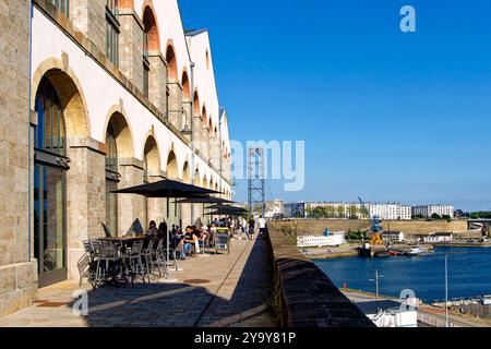 Francia, Finisterre, Brest, Cappucini eco-distretto, gli Ateliers, Ex Officine meccaniche dell'Arsenal Foto Stock