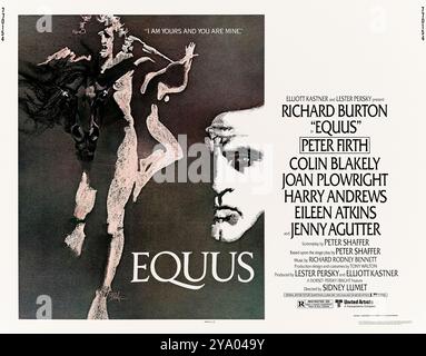 Equus (1977) diretto da Sidney Lumet e interpretato da Richard Burton, Peter Firth e Colin Blakely. Un dramma psicologico che esplora la complessa relazione tra uno psichiatra e un giovane che ha accecato sei cavalli. Fotografia di un poster originale in lino a 1977 fogli da mezzo foglio degli Stati Uniti con opere d'arte di Bob Peak ***SOLO PER USO EDITORIALE***. Crediti: BFA / United Artists Foto Stock