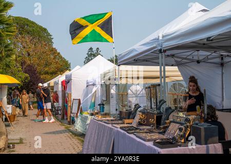 Il mercato di Gange, sull'isola di Salt Spring, British Columbia, Canada. Foto Stock