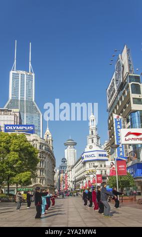 Nanjing Road nel centro di shanghai, cina Foto Stock