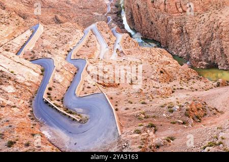 Dades Gorge è una bella strada tra le Montagne Atlas in Marocco Foto Stock
