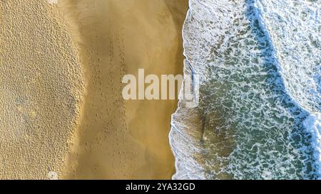 Florianopolis, spiaggia di Campeche all'alba. Brasile. Quartiere di Rio Tavares Foto Stock