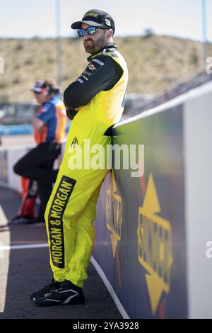 Austin Dillon sale in pista per qualificarsi per gli Shriners Children's 500 ad Avondale, Arizona, Stati Uniti, Nord America Foto Stock
