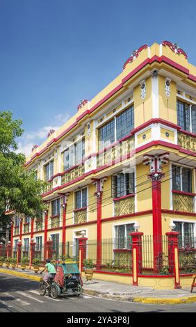 Casa coloniale nell'area storica di intramuros a manila, filippine Foto Stock