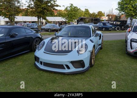 Copenaghen, Danimarca, 2 agosto 2024: Una Porsche GT3RSat blu e nera al Copenhagen Historic Grand Prix, Europa Foto Stock