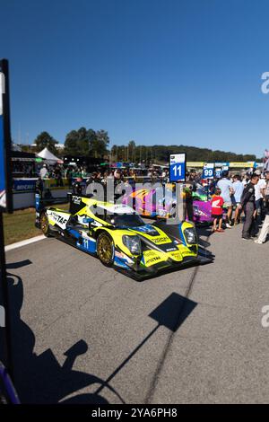 11 THOMAS Steven (usa), JENSEN Mikkel (dnk), MCELREA Hunter (aus), TDS Racing, ORECA LMP2 07, durante GRID il 2024 Motul Petit le Mans, undicesimo round del 2024 IMSA Sportscar Championship, dal 10 al 12 ottobre 2024 sulla Michelin Raceway Road Atlanta a Braselton, Georgia, Stati Uniti d'America - Photo Joao Filipe/DPPI Credit: DPPI Media/Alamy Live News Foto Stock