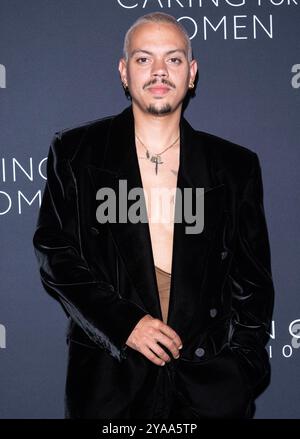 Evan Ross partecipa al terzo Annual Caring for Women Dinner della Kering Foundation al The Pool di New York il 9 settembre 2024 Foto Stock