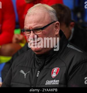 Steve Evans Manager del Rotherham United durante la partita Sky Bet League 1 Peterborough United vs Rotherham United al Weston Homes Stadium, Peterborough, Regno Unito, 12 ottobre 2024 (foto di Lee Keuneke/News Images) Foto Stock
