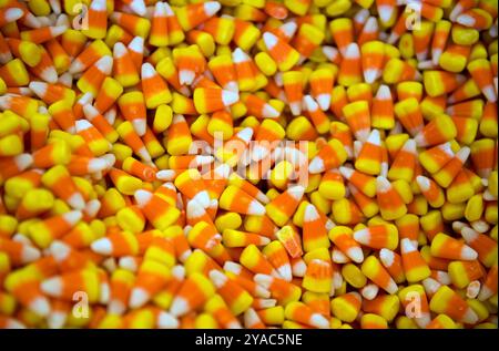 Primo piano di granoturco di caramelle di Halloween. Foto Stock