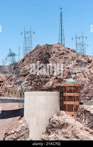 HOOVER DAM, ARIZONA, USA - 15 GIUGNO 2012: Vista esterna del Centro visitatori Foto Stock