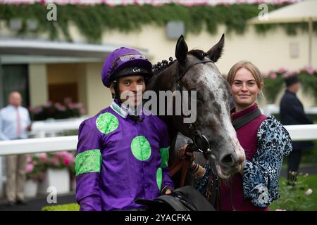 Ascot, Regno Unito. 6 settembre 2024. Il fantino Sean Levey vince la National RaceHorse Week handicap Stakes (Classe 2) al Big Food and Festival Weekend supportato da Chapel Down all'ippodromo di Ascot nel Berkshire. Proprietario della Gallop Racing, allenatore David o'Meara. Crediti: Maureen McLean/Alamy Foto Stock