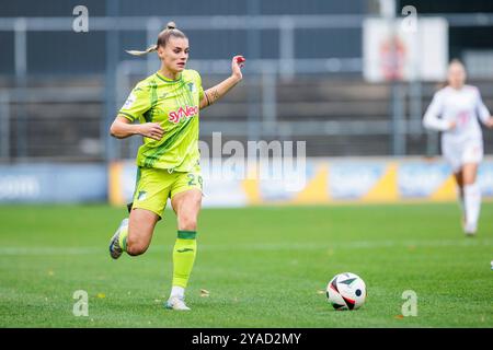 Selina Cerci (TSG Hoffenheim, 29) AM Ball Google Pixel Frauen-Bundesliga, 1. FC K?LN - LE NORMATIVE DFB TSG HOFFENHEIM, K?LN, FRANZ-KREMER-STADION VIETANO QUALSIASI USO DI FOTOGRAFIE COME SEQUENZE DI IMMAGINI E/O QUASI-VIDEO. Foto Stock