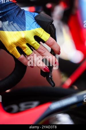 ARNHEM - Elynor Backstedt durante la 6a e ultima tappa della gara ciclistica Simac Ladies Tour. ANP IRIS VAN DEN BROEK Foto Stock