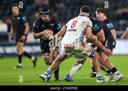 Swansea, Regno Unito. 12 ottobre 2024. Morgan Morris degli Ospreys durante il match Ospreys vs Bulls URC Rugby. Crediti: Gruffydd Thomas/Alamy Foto Stock