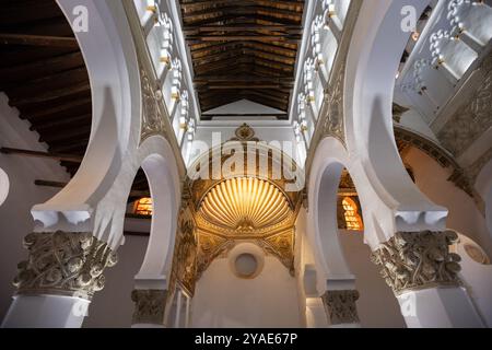 Sinagoga di Santa María la Blanca a Toledo, Castilla–la Mancha, Spagna, Europa Foto Stock