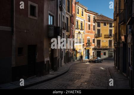 Calle Alfonso VIII a Cuenca, Castiglia–la Mancha, Spagna, Europa Foto Stock