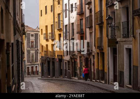 Calle Alfonso VIII a Cuenca, Castiglia–la Mancha, Spagna, Europa Foto Stock